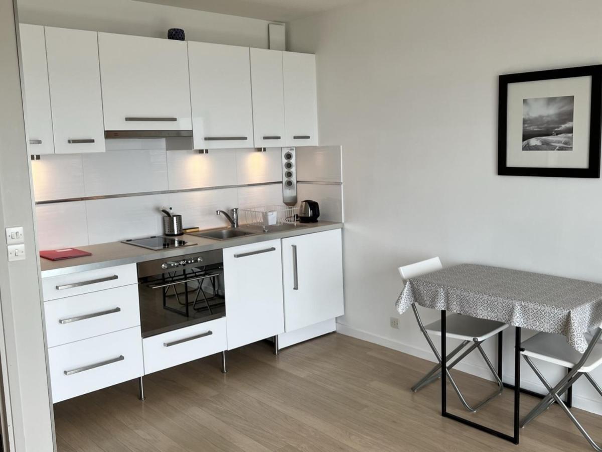 Studio En Centre-Ville De Cabourg Avec Balcon Et Parking - Fr-1-487-345 Exteriör bild
